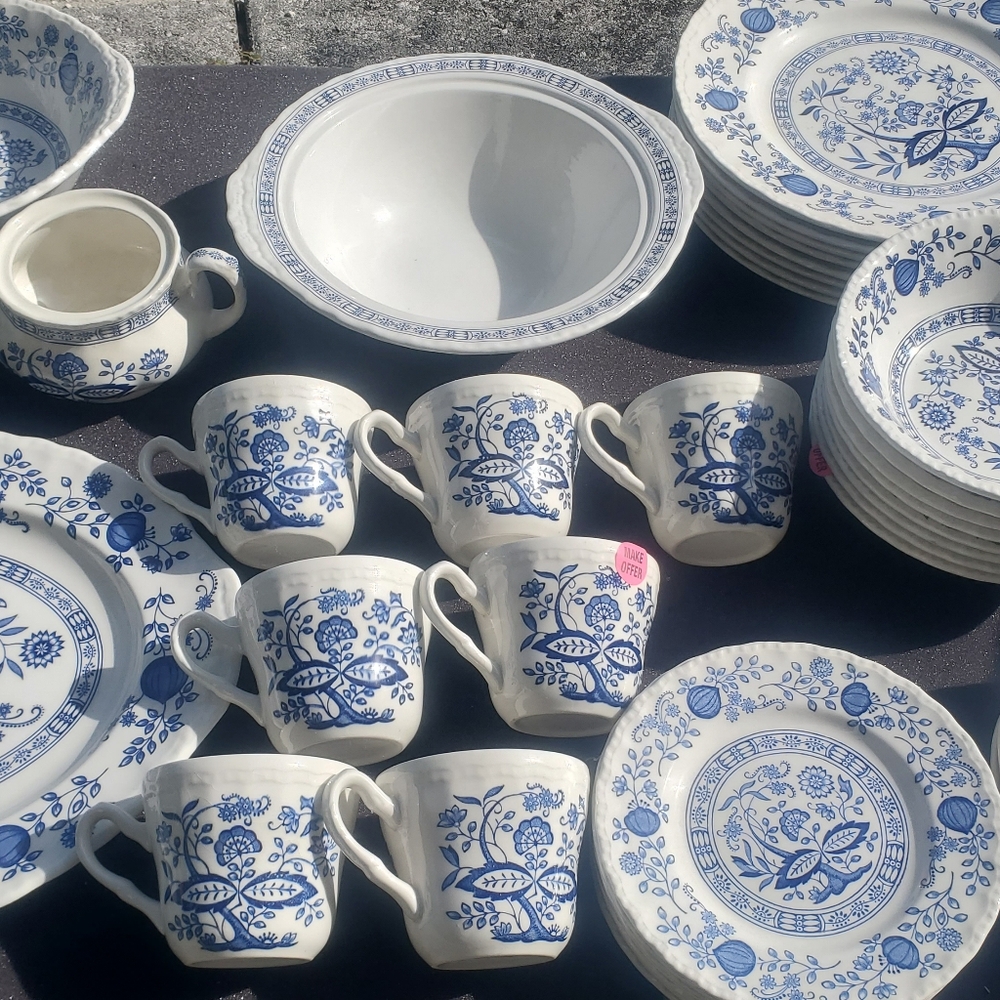 Wedgewood enoch blue heritage 36 piece set
